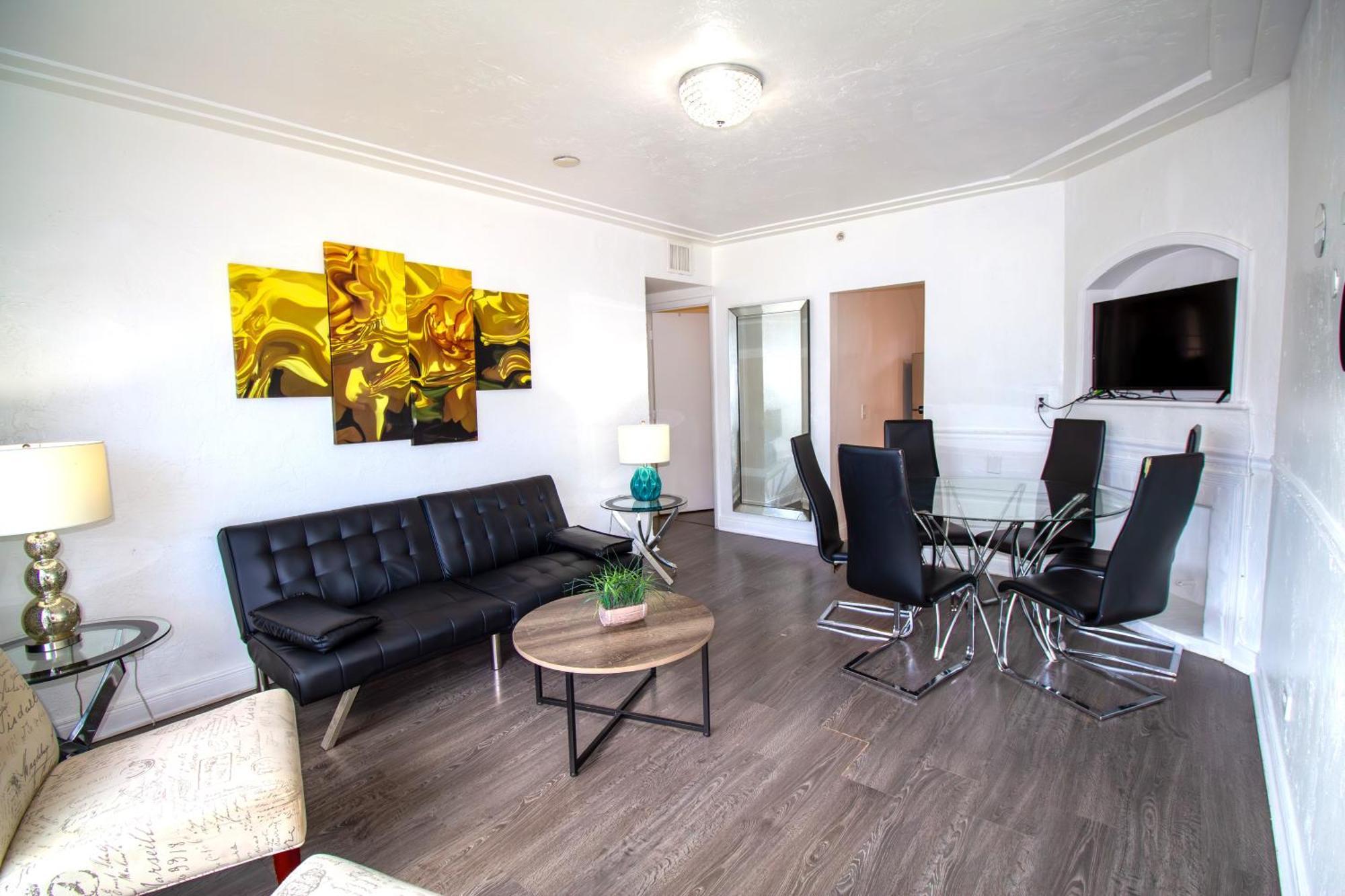Courtyard Apartments Part Of The Oasis Casita Collection 마이애미 비치 외부 사진